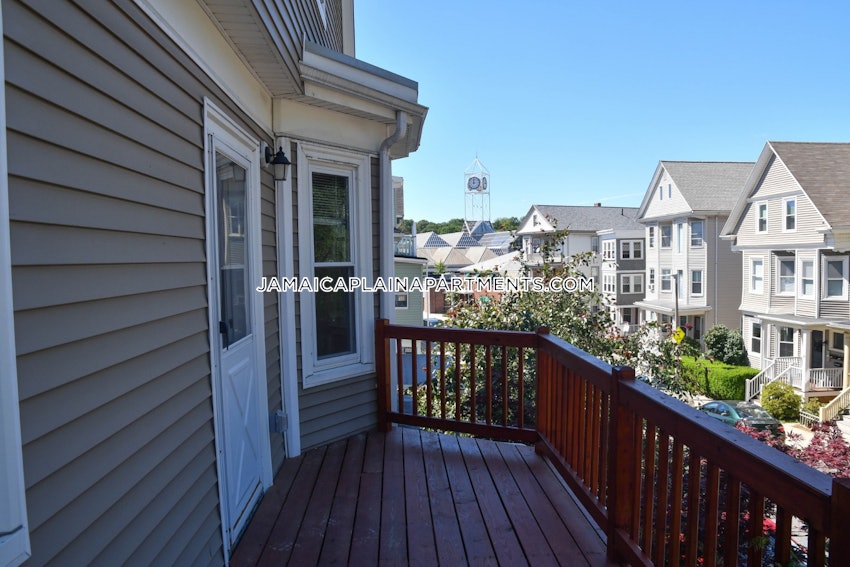 BOSTON - JAMAICA PLAIN - FOREST HILLS - 3 Beds, 2 Baths - Image 4