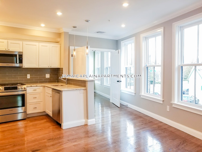 BOSTON - JAMAICA PLAIN - FOREST HILLS - 3 Beds, 2 Baths - Image 17