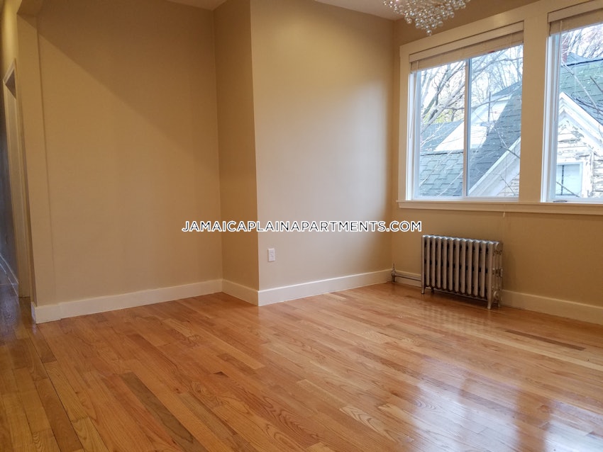 BOSTON - JAMAICA PLAIN - FOREST HILLS - 3 Beds, 1 Bath - Image 19