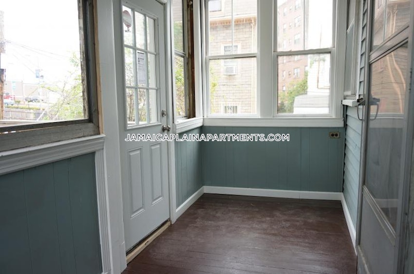 BOSTON - JAMAICA PLAIN - HYDE SQUARE - 3 Beds, 1 Bath - Image 8