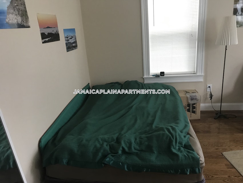 BOSTON - JAMAICA PLAIN - HYDE SQUARE - 3 Beds, 1 Bath - Image 7