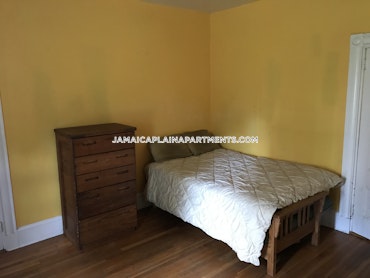 Boston - 2 Beds, 1 Baths