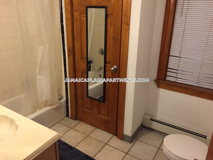 BOSTON - JAMAICA PLAIN - HYDE SQUARE - 4 Beds, 1 Bath - Image 39