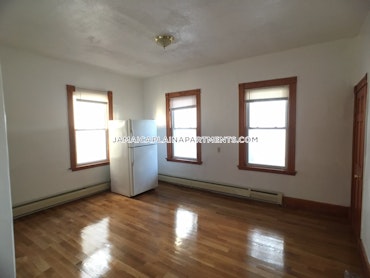 Boston - 3 Beds, 1 Baths