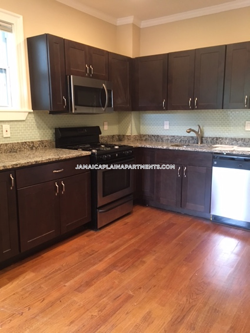 BOSTON - JAMAICA PLAIN - JACKSON SQUARE - 3 Beds, 1 Bath - Image 4