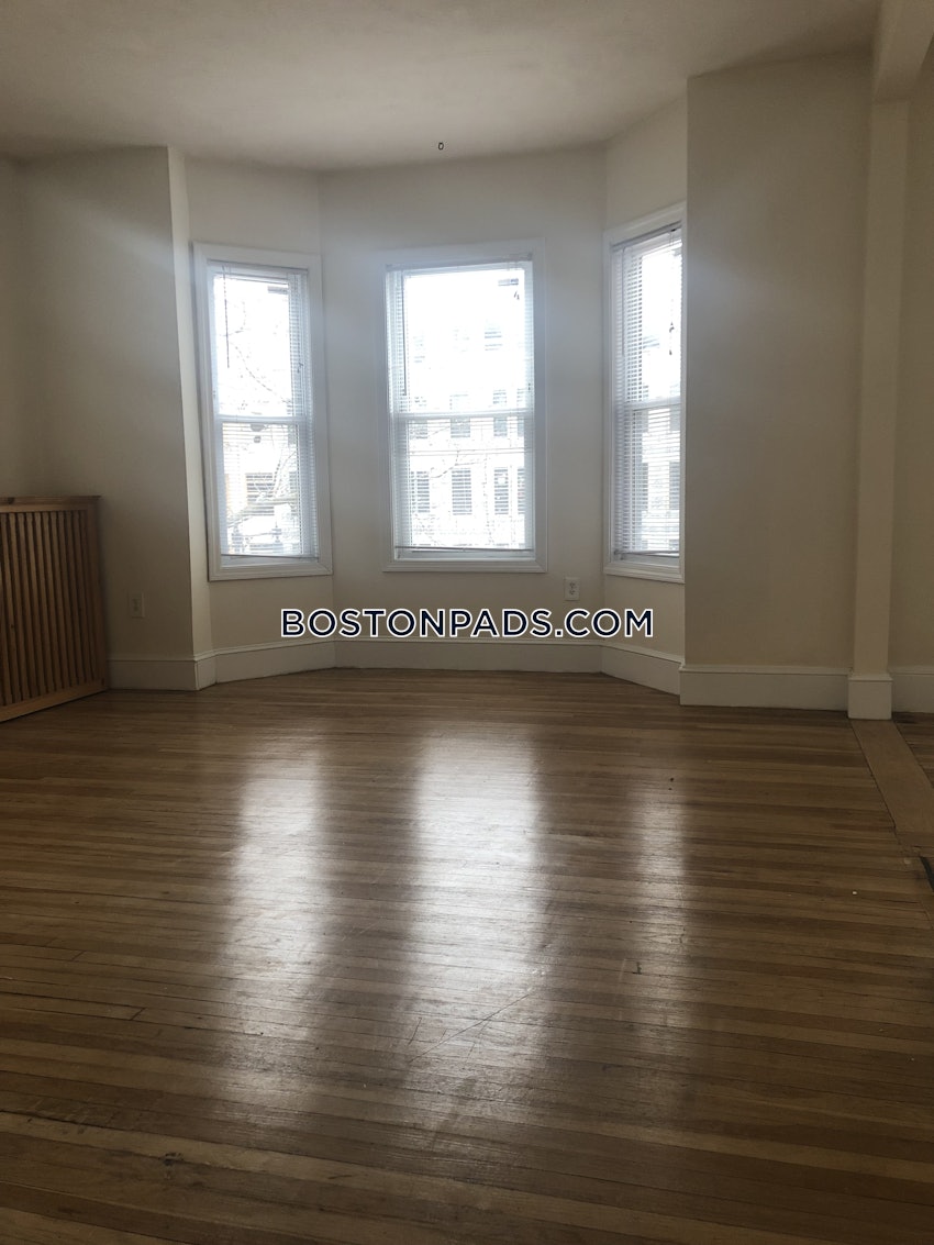 BOSTON - JAMAICA PLAIN - JAMAICA POND/PONDSIDE - 2 Beds, 1 Bath - Image 17