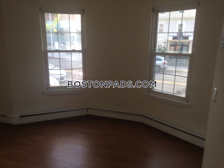 BOSTON - MISSION HILL - 1 Bed, 1 Bath - Image 3