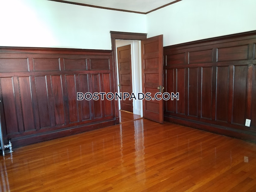 BOSTON - JAMAICA PLAIN - JAMAICA POND/PONDSIDE - 4 Beds, 1 Bath - Image 12