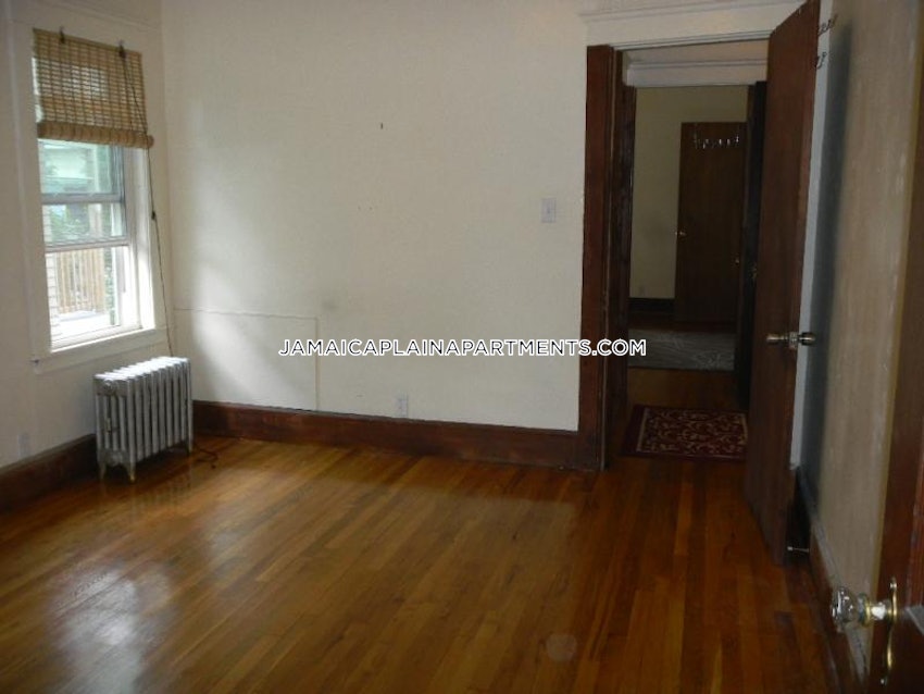 BOSTON - JAMAICA PLAIN - STONY BROOK - 3 Beds, 1 Bath - Image 15