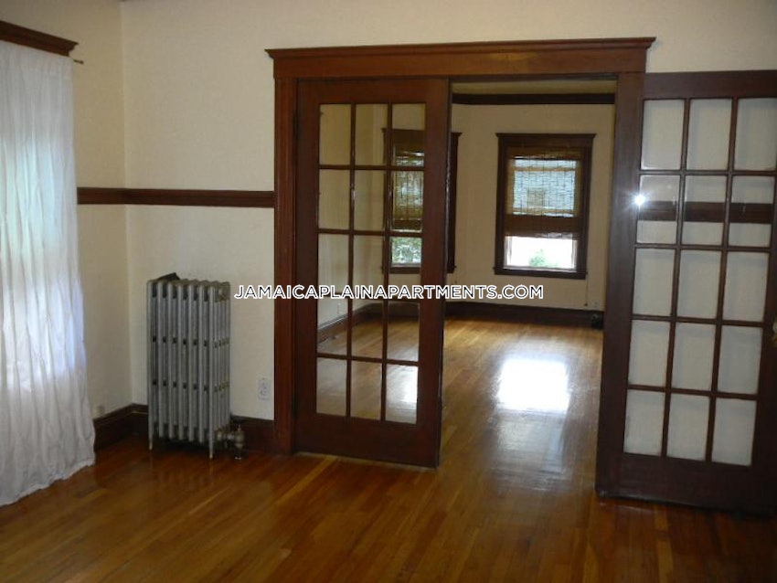 BOSTON - JAMAICA PLAIN - STONY BROOK - 3 Beds, 1 Bath - Image 19