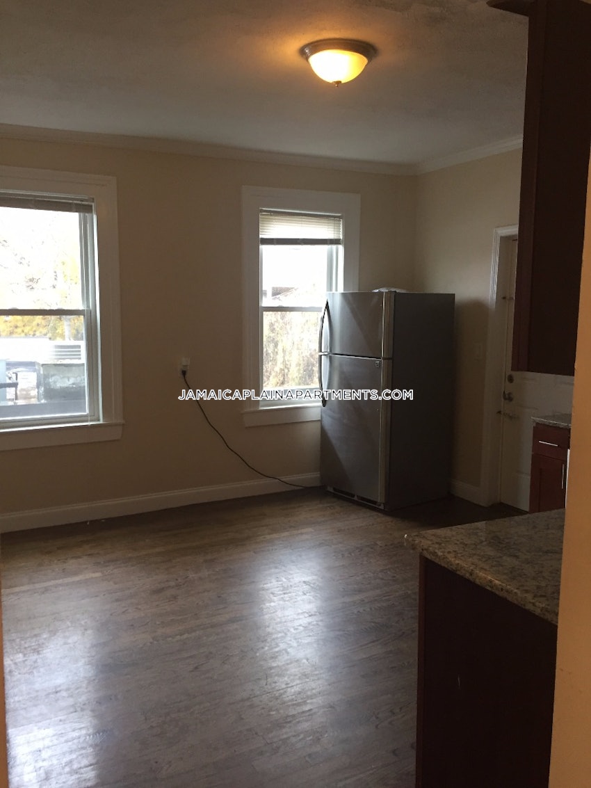 BOSTON - JAMAICA PLAIN - STONY BROOK - 4 Beds, 1 Bath - Image 2