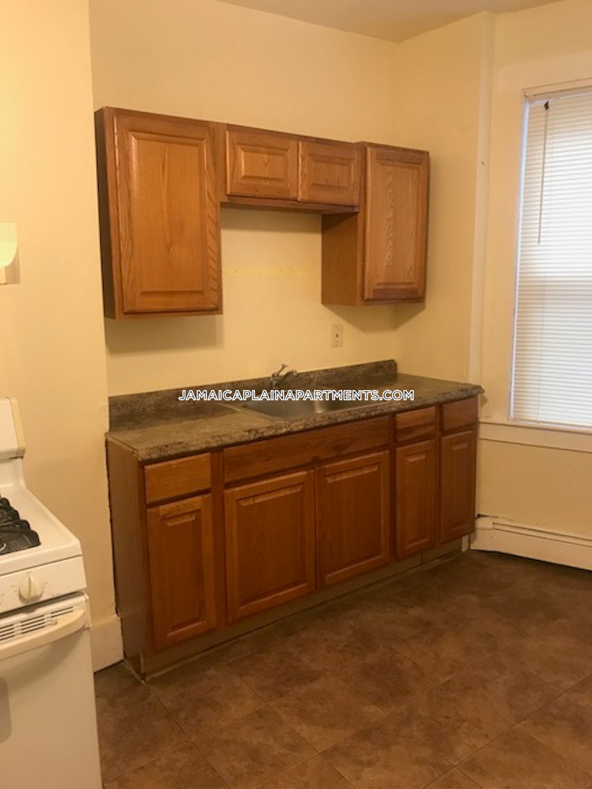 BOSTON - JAMAICA PLAIN - STONY BROOK - 2 Beds, 1 Bath - Image 10