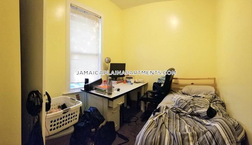 BOSTON - JAMAICA PLAIN - STONY BROOK - 3 Beds, 1 Bath - Image 14