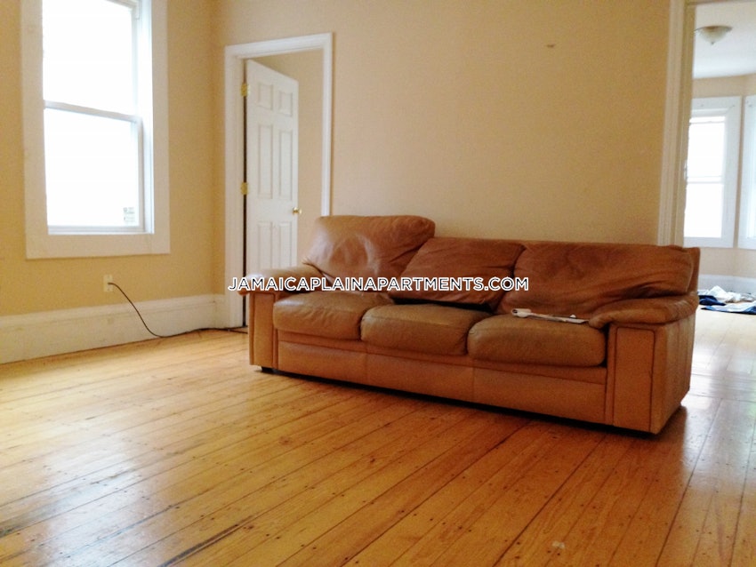 BOSTON - JAMAICA PLAIN - STONY BROOK - 4 Beds, 1 Bath - Image 1