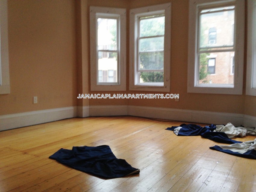 BOSTON - JAMAICA PLAIN - STONY BROOK - 4 Beds, 1 Bath - Image 77