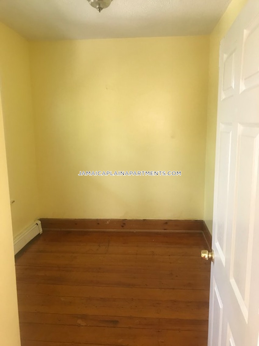 BOSTON - JAMAICA PLAIN - STONY BROOK - 3 Beds, 1 Bath - Image 54