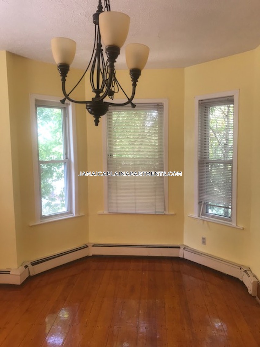 BOSTON - JAMAICA PLAIN - STONY BROOK - 3 Beds, 1 Bath - Image 2