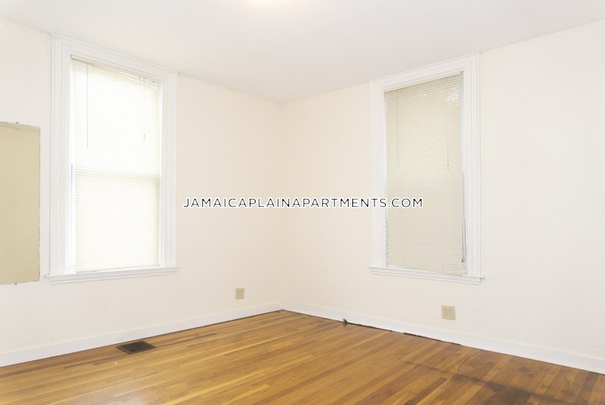 BOSTON - JAMAICA PLAIN - STONY BROOK - 1 Bed, 1 Bath - Image 20