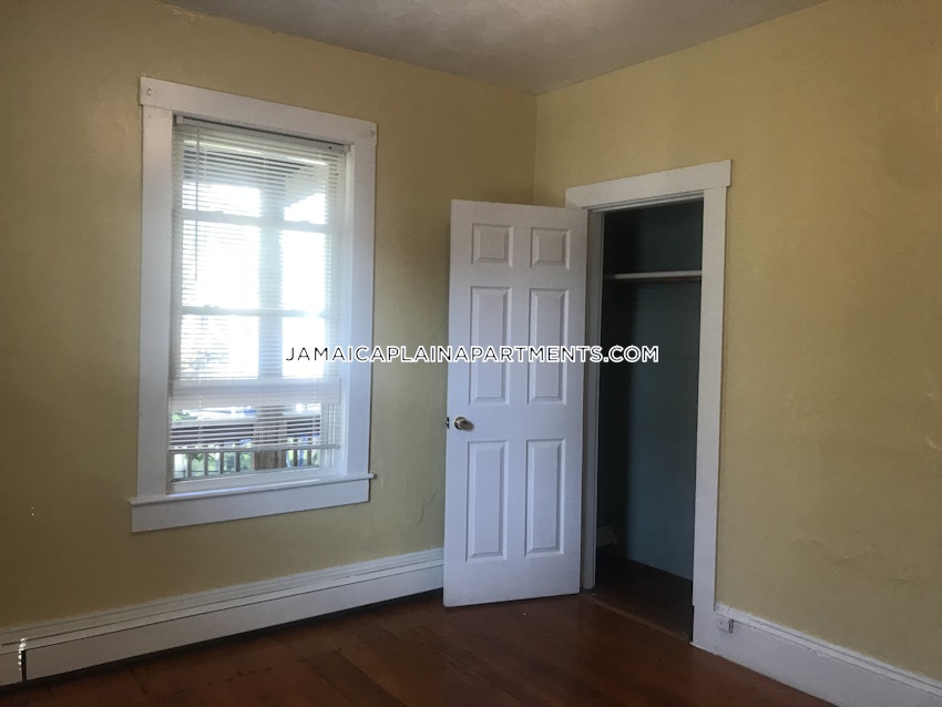 BOSTON - JAMAICA PLAIN - STONY BROOK - 3 Beds, 1 Bath - Image 29