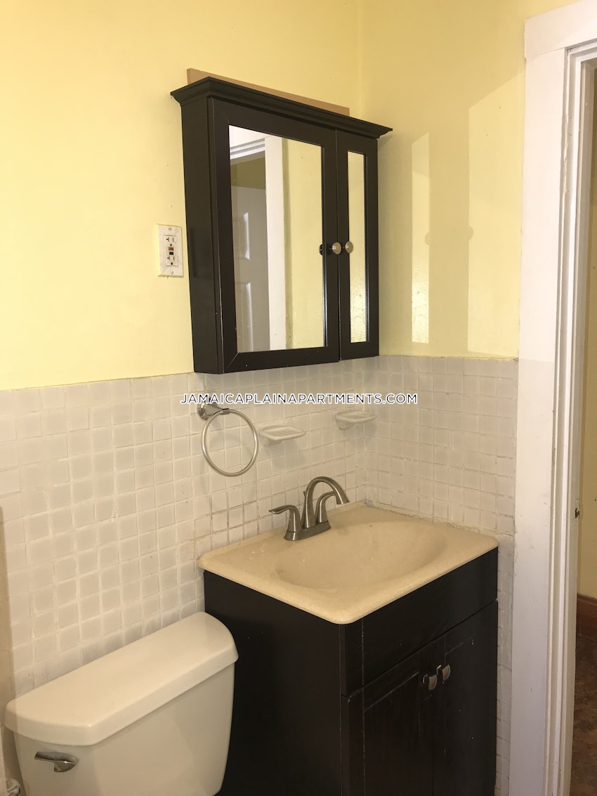 BOSTON - JAMAICA PLAIN - STONY BROOK - 3 Beds, 1 Bath - Image 21