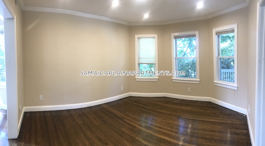 BOSTON - JAMAICA PLAIN - FOREST HILLS - 4 Beds, 2 Baths - Image 55