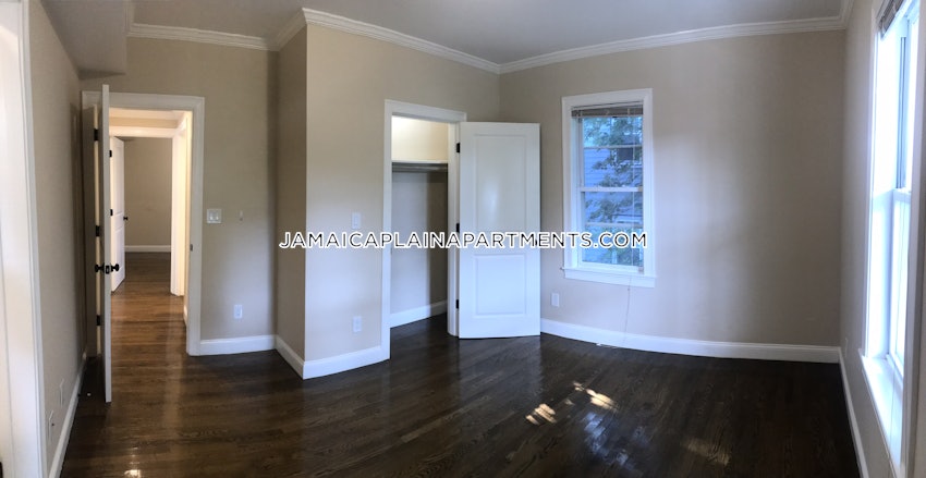 BOSTON - JAMAICA PLAIN - FOREST HILLS - 4 Beds, 2 Baths - Image 54