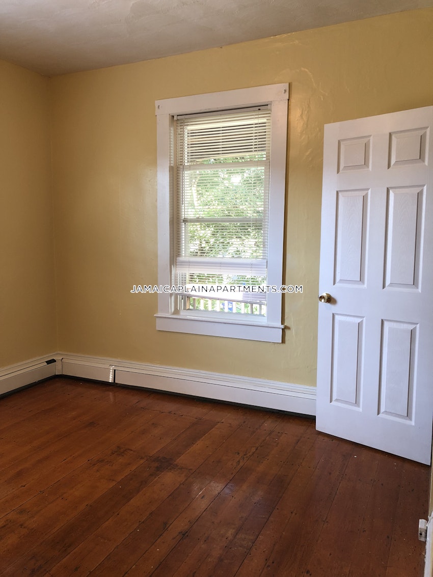 BOSTON - JAMAICA PLAIN - STONY BROOK - 3 Beds, 1 Bath - Image 26