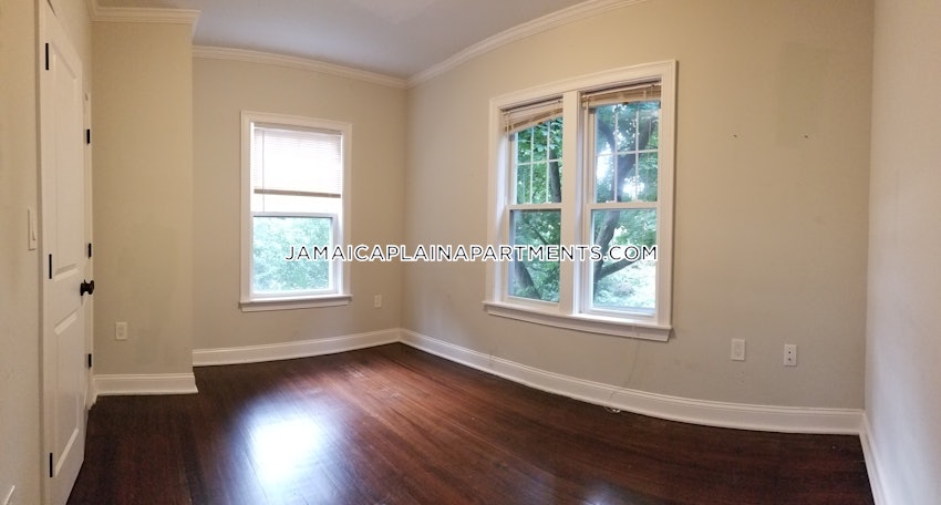 BOSTON - JAMAICA PLAIN - STONY BROOK - 4 Beds, 1.5 Baths - Image 22