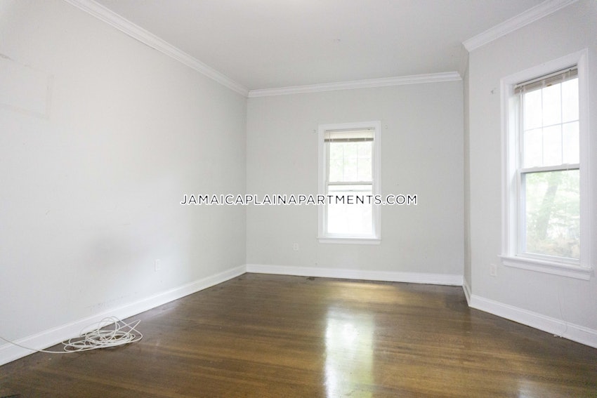 BOSTON - JAMAICA PLAIN - STONY BROOK - 4 Beds, 1.5 Baths - Image 36