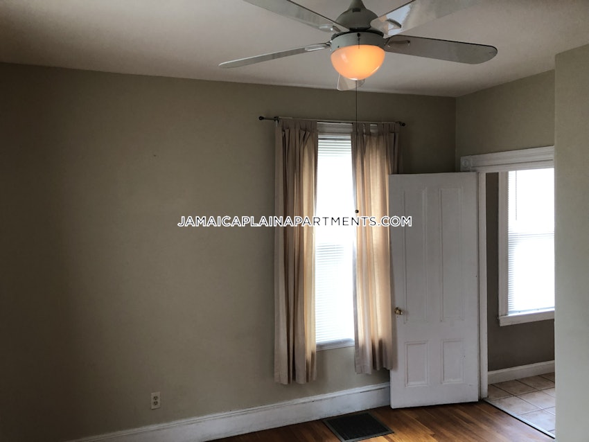 BOSTON - JAMAICA PLAIN - STONY BROOK - 2 Beds, 1 Bath - Image 14