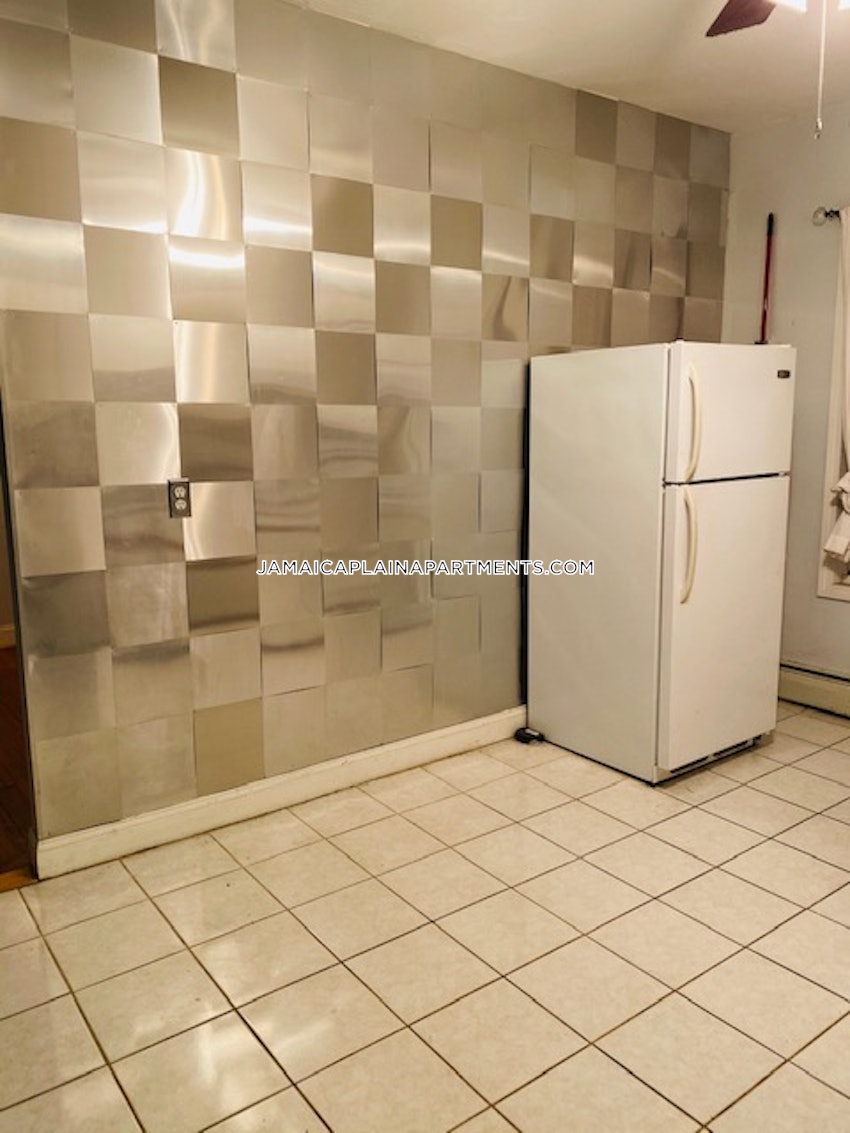 BOSTON - JAMAICA PLAIN - CENTER - 2 Beds, 1 Bath - Image 29