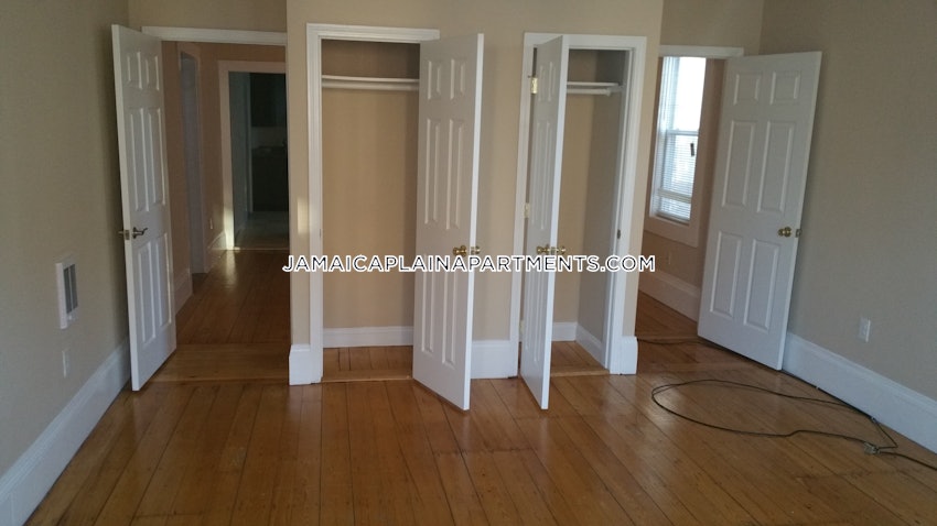 BOSTON - JAMAICA PLAIN - STONY BROOK - 4 Beds, 1 Bath - Image 25