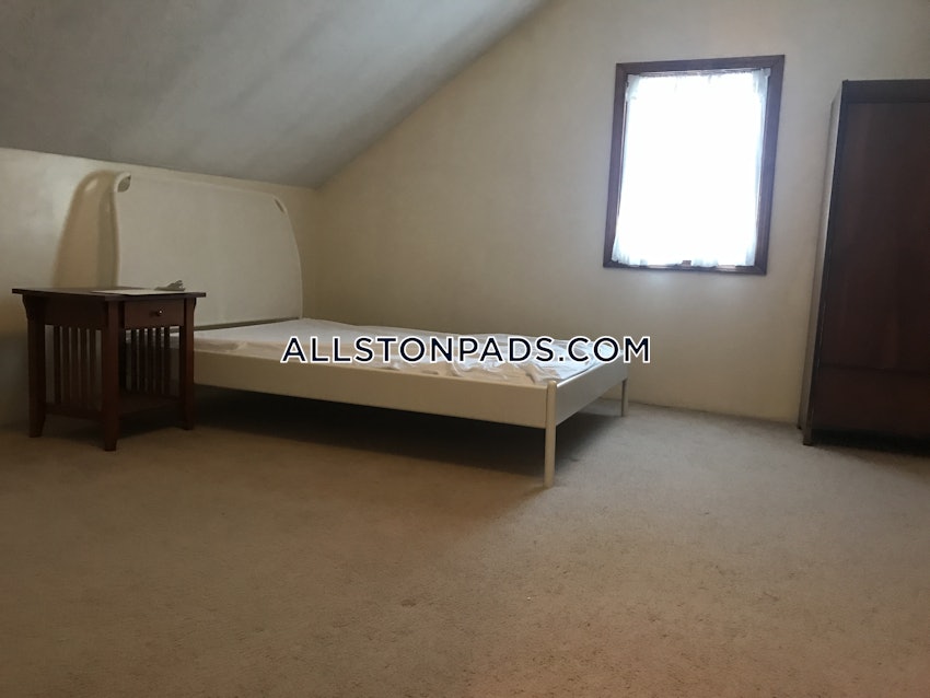 BOSTON - LOWER ALLSTON - 1 Bed, 1 Bath - Image 27