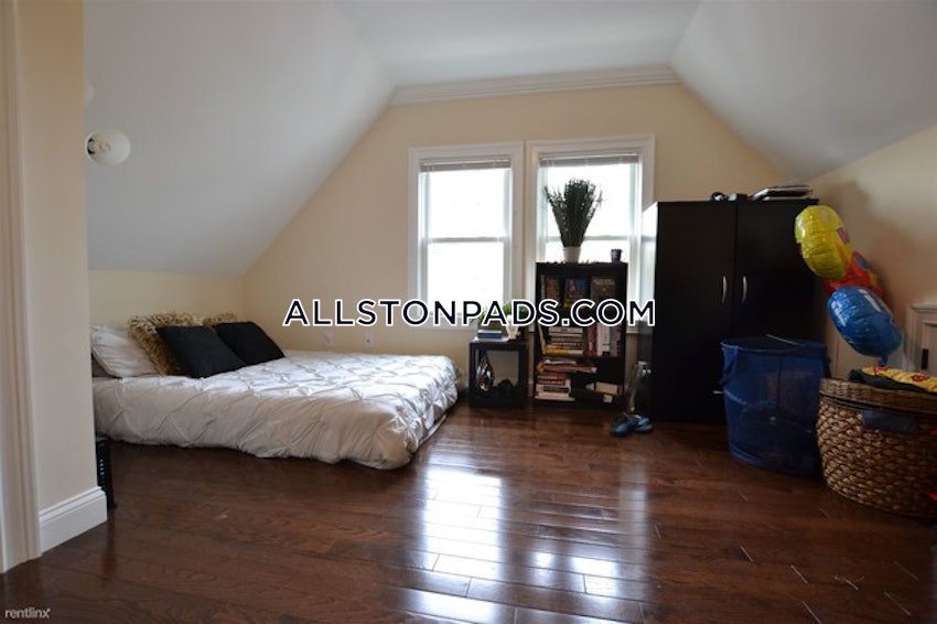 BOSTON - LOWER ALLSTON - 5 Beds, 3 Baths - Image 18