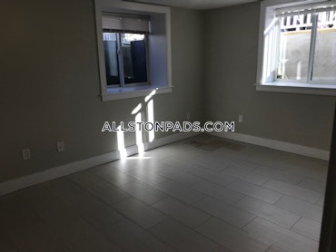 Boston - 3 Beds, 2 Baths