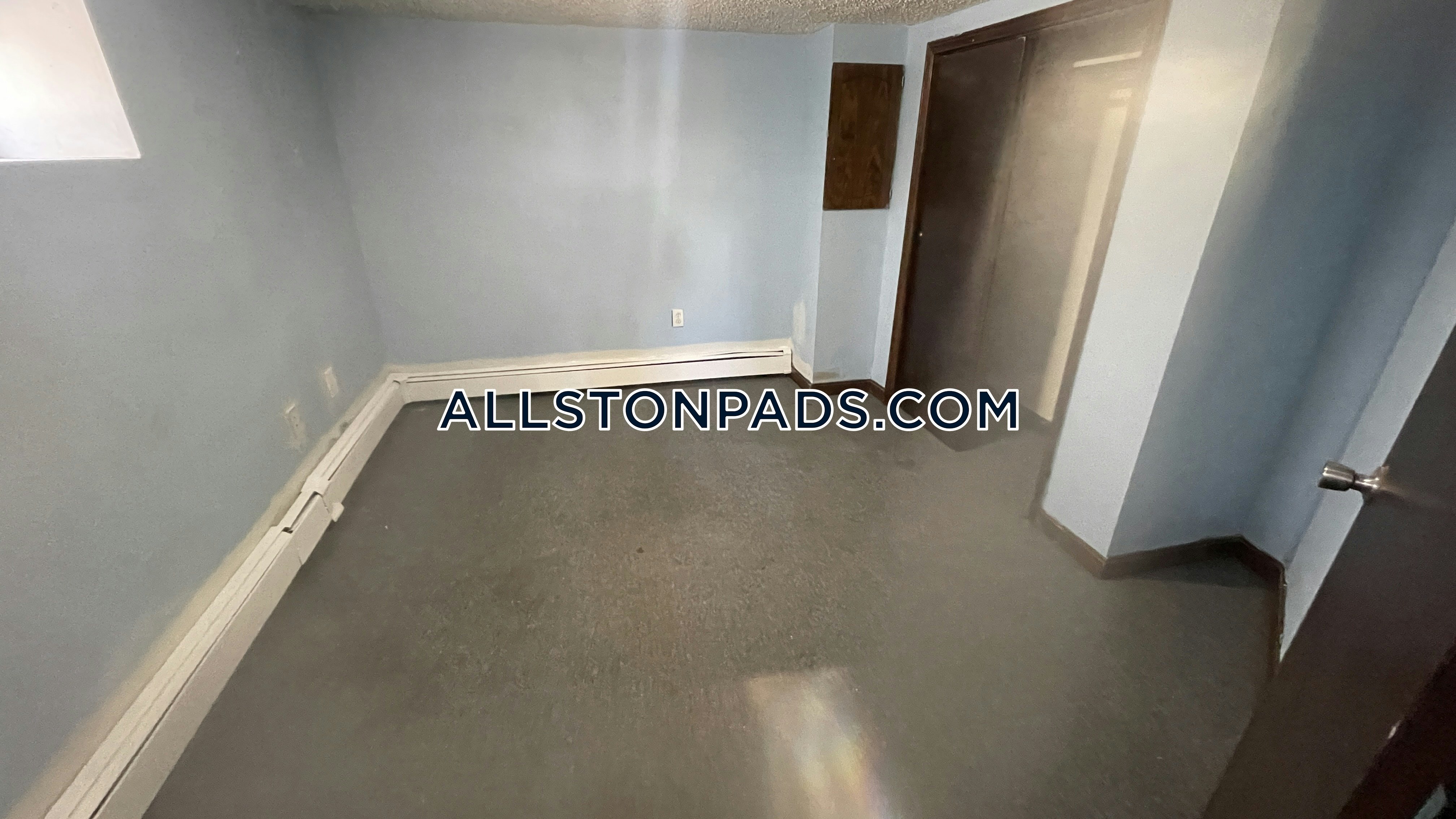 Lower Allston Apartment for rent 1 Bedroom 1 Bath Boston 1,950