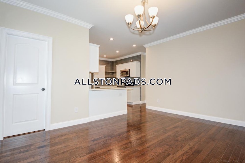 BOSTON - LOWER ALLSTON - 5 Beds, 3 Baths - Image 9