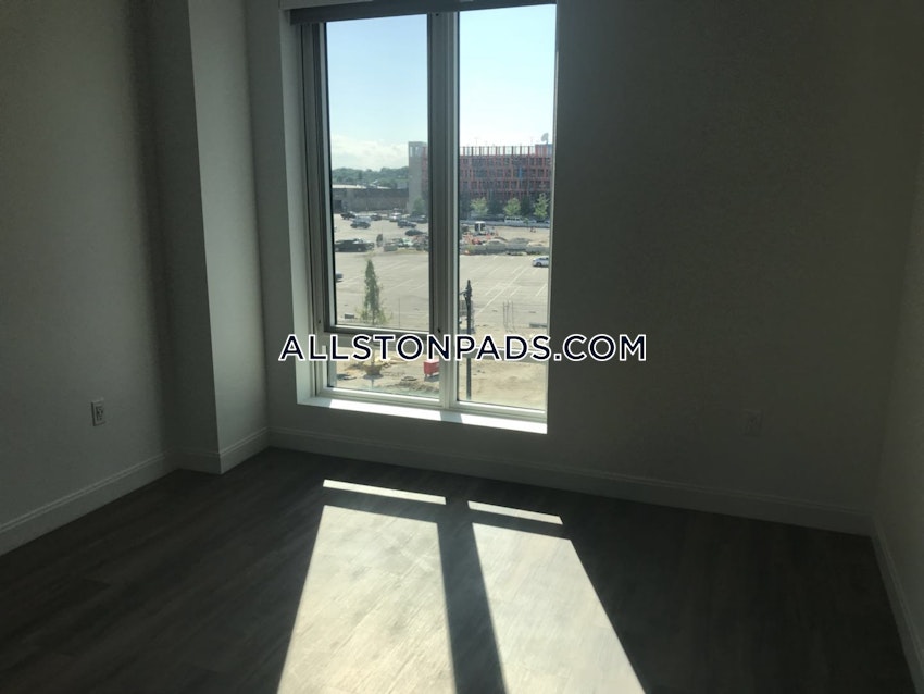 BOSTON - LOWER ALLSTON - 2 Beds, 2 Baths - Image 29