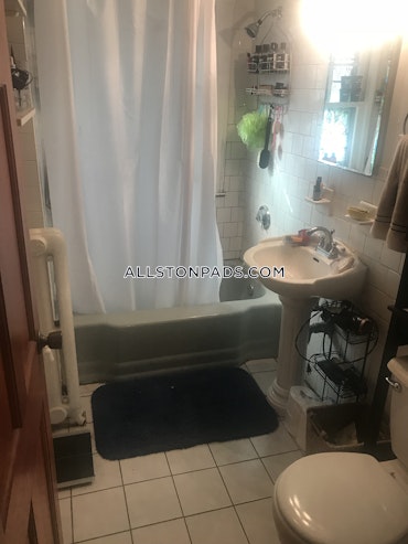 Boston - 2 Beds, 1 Baths