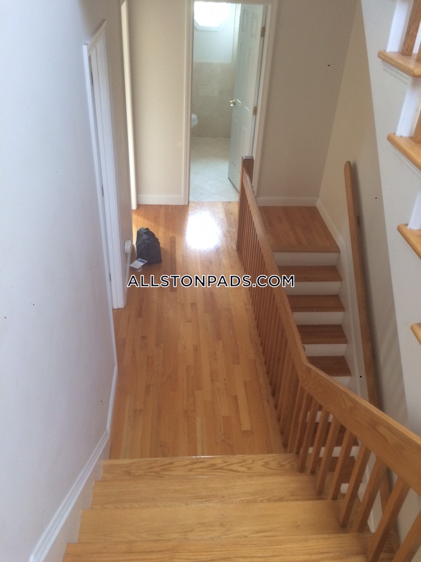 BOSTON - LOWER ALLSTON - 3 Beds, 2.5 Baths - Image 12