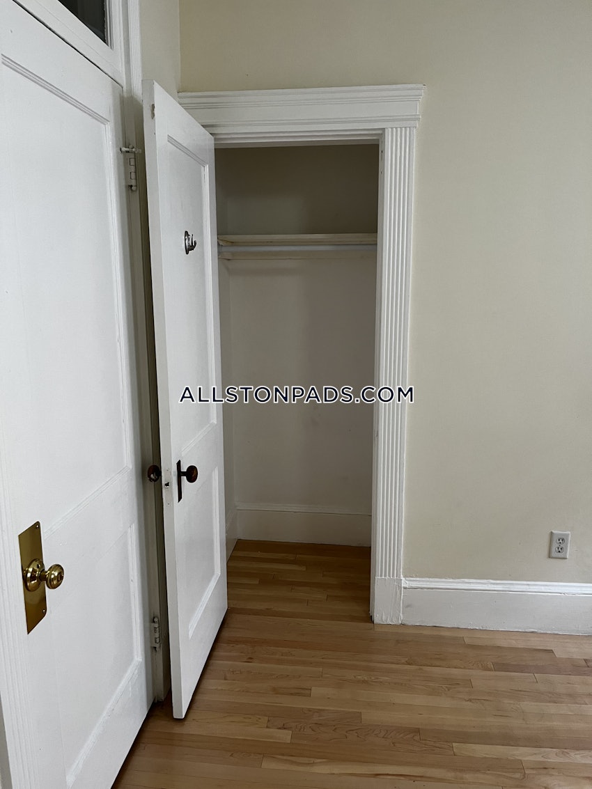 BOSTON - ALLSTON - 1 Bed, 1 Bath - Image 20