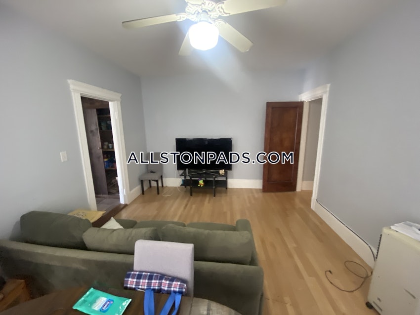 BOSTON - ALLSTON - 1 Bed, 1 Bath - Image 11