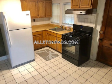 Boston - 2 Beds, 1 Baths