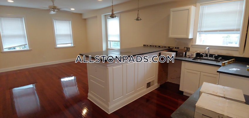 BOSTON - LOWER ALLSTON - 4 Beds, 2 Baths - Image 15