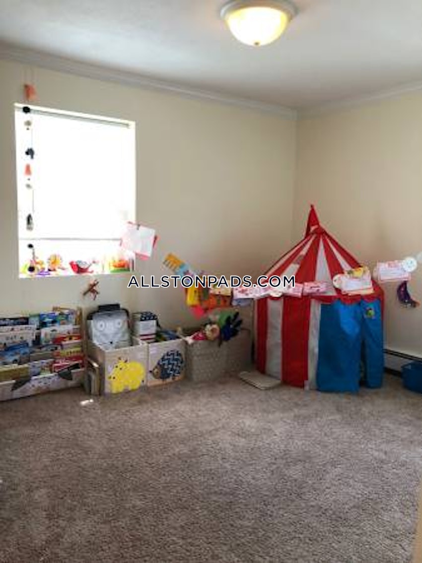 BOSTON - LOWER ALLSTON - 2 Beds, 1 Bath - Image 14