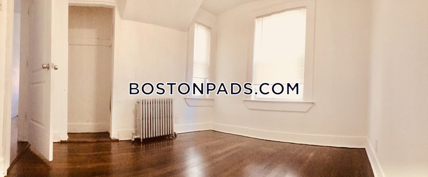 BOSTON - MATTAPAN - 4 Beds, 1 Bath - Image 40