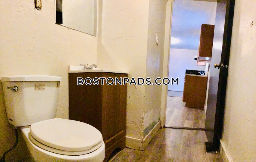 BOSTON - MATTAPAN - 5 Beds, 1 Bath - Image 10