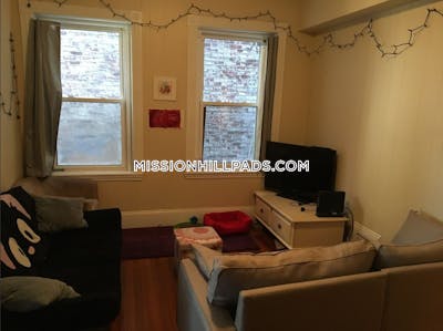 Mission Hill Apartment for rent 3 Bedrooms 1.5 Baths Boston - $3,300
