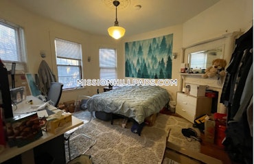 Mission Hill, Boston, MA - 6 Beds, 2.5 Baths - $5,550 - ID#4010415