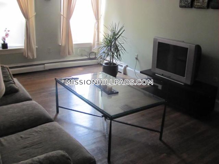 BOSTON - MISSION HILL - 2 Beds, 1 Bath - Image 3